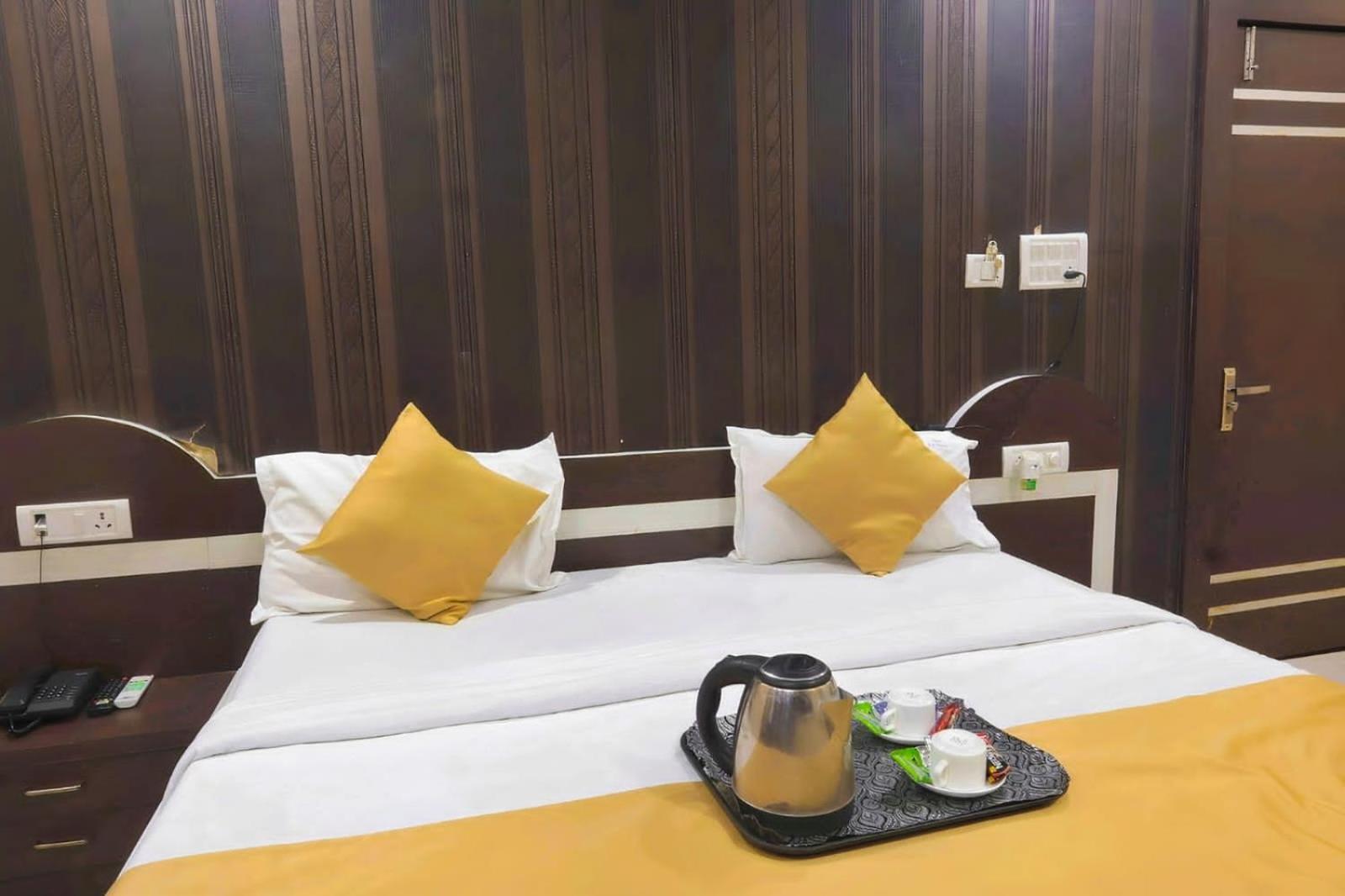 Hotel R K Palace بوبال المظهر الخارجي الصورة