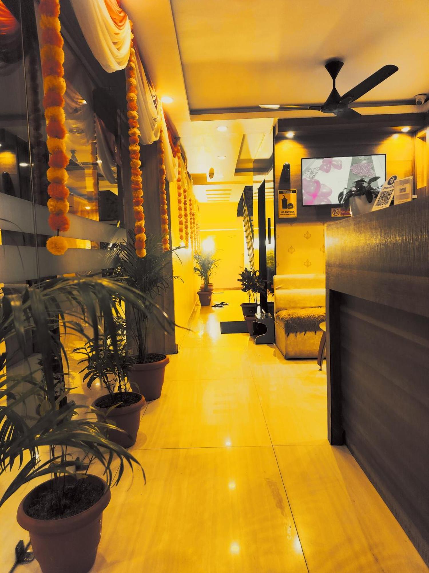 Hotel R K Palace بوبال المظهر الخارجي الصورة